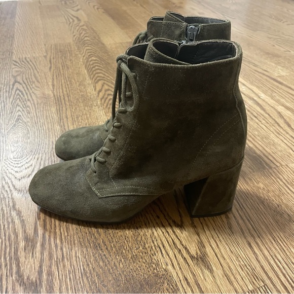Vince Halle Suede Lace Up Bootie - Size 38 / 8 US - Picture 3 of 6